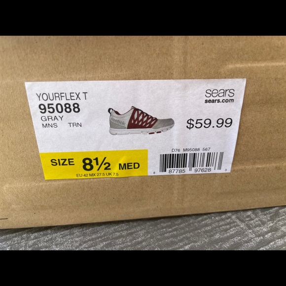 Men’s Reebok Sneakers - Picture 5 of 6